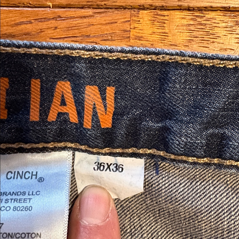 Men's Blue Denim Jeans - Classic Straight Fit - Picture 3 of 5